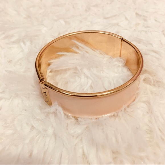 H&M Pink Gold Bracelet - Picture 2 of 2